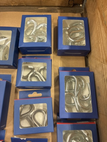 1462110-4 Ring pins, locking plates, wire locks, S-hooks, spring pins, etc.