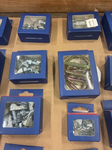 1462110-10 Ring pins, locking plates, wire locks, S-hooks, spring pins, etc.