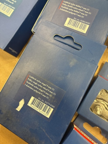 1462110-23 Ring pins, locking plates, wire locks, S-hooks, spring pins, etc.