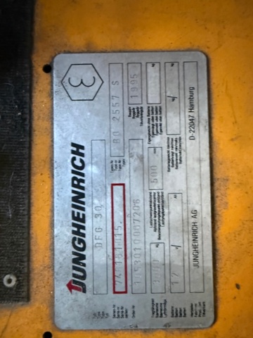 1460237-10 Motviktstruck Yale DFG 30 1995  "3000kg"