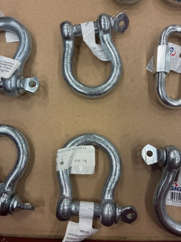 1462111-3 Ring cotter pins, spring pins, rope blocks, shackles etc.