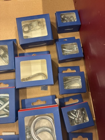 1462111-18 Ring cotter pins, spring pins, rope blocks, shackles etc.