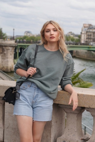 1441415-1 Lot of clothes from Realness AB bankruptcy estate