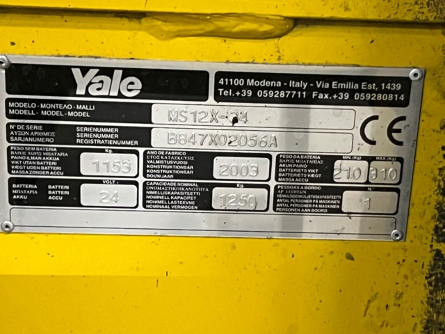 1426851-6 Articulated stacker Yale MS12x-34