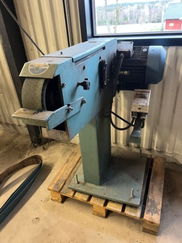 1426852-3 Bandslipmaskin