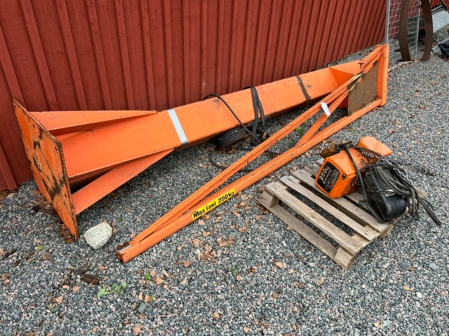 1426865-5 Pelarsvänkran 250 kg