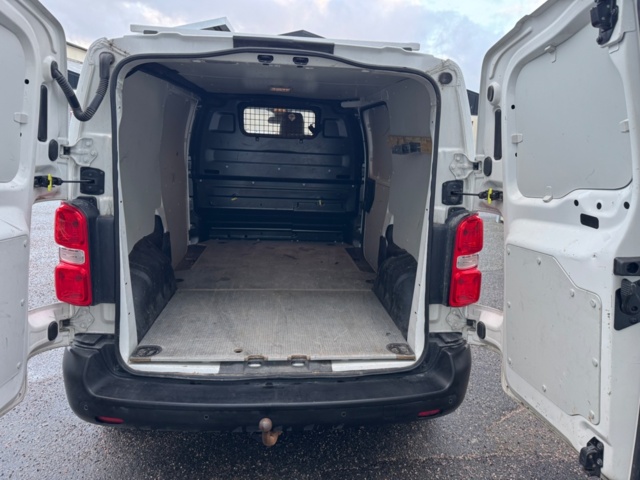 1405380-10 Toyota ProAce 1.6 D-4D Manuell, 116hk, 2019