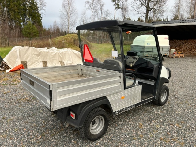 1426884-7 Electric transport vehicle Club Car Carryall 500