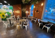 1462391 Restaurangmöblemang, serveringsdisk, lekhörna, utemöbler