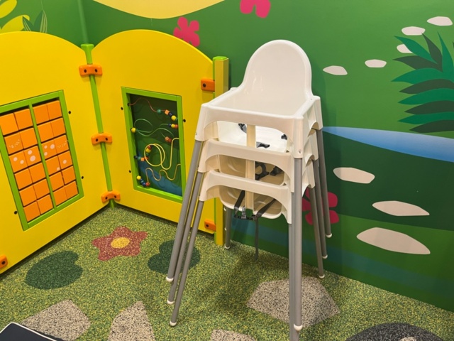 1462391-10 Restaurant furniture, serving counter, play area, outdoor furniture