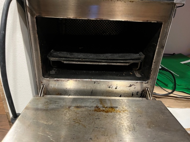 1462395-8 Diverse restaurangmaskiner och tillbehör