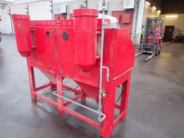 1462440-4 Dubbelt blästerskåp