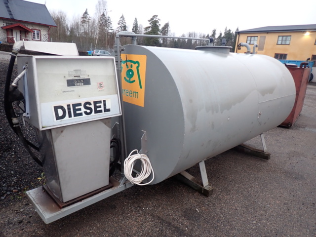 1462442-3 Dieseltank med pump