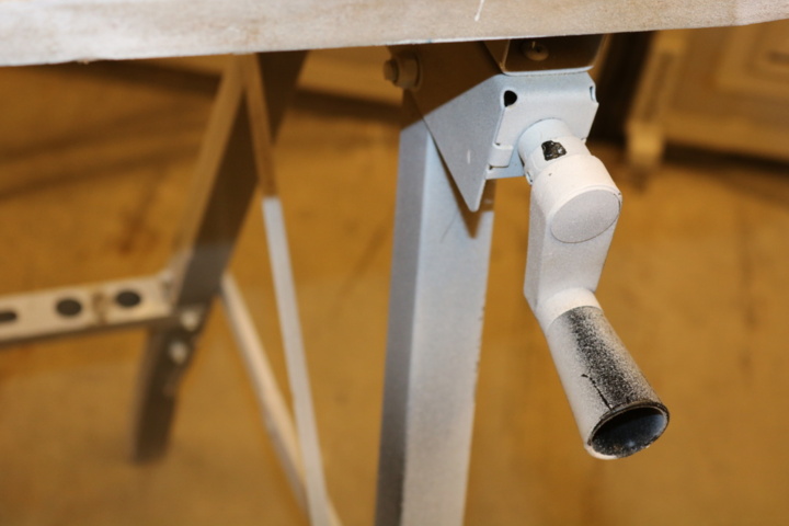 1416735-10 Arbetsbänk och elsaker