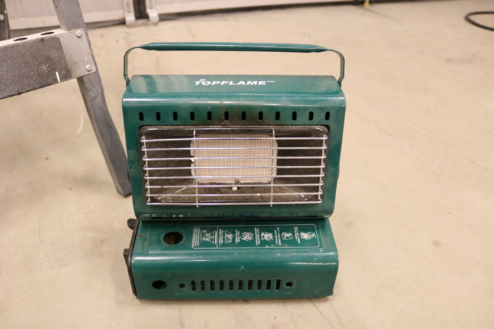 1416735-17 Arbetsbänk och elsaker