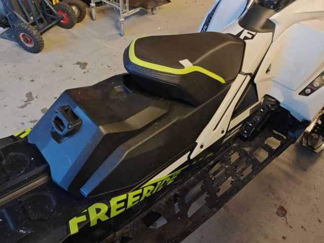 1462390-35 Ski-Doo Freeride 146, 850 E-tec 156hk, 2018 Endast 201 mil!