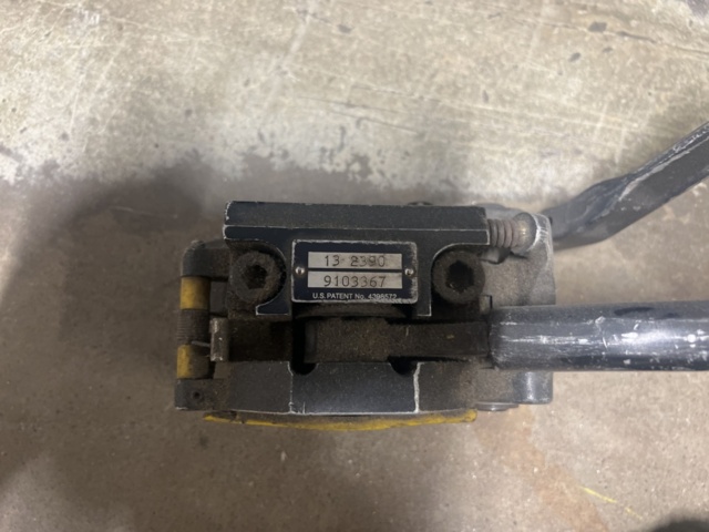 1431600-4 Bandningsvagn