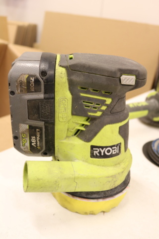 1416736-8 Ryobi One + paket med 7 maskiner