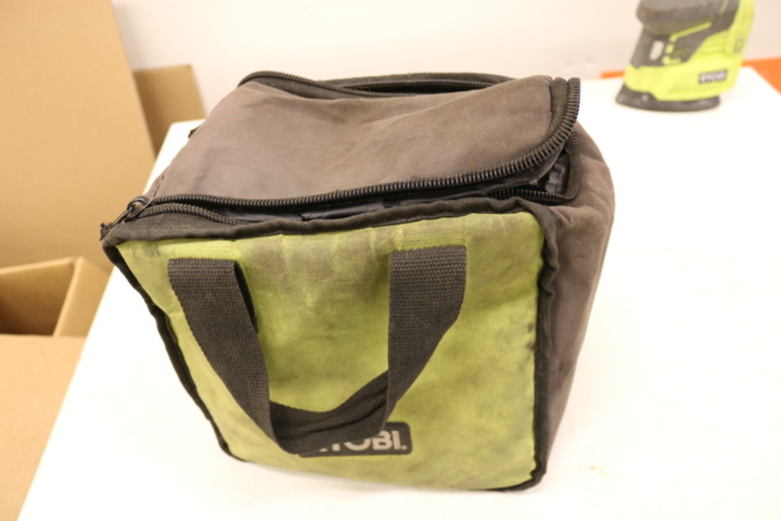 1416736-41 Ryobi One + paket med 7 maskiner