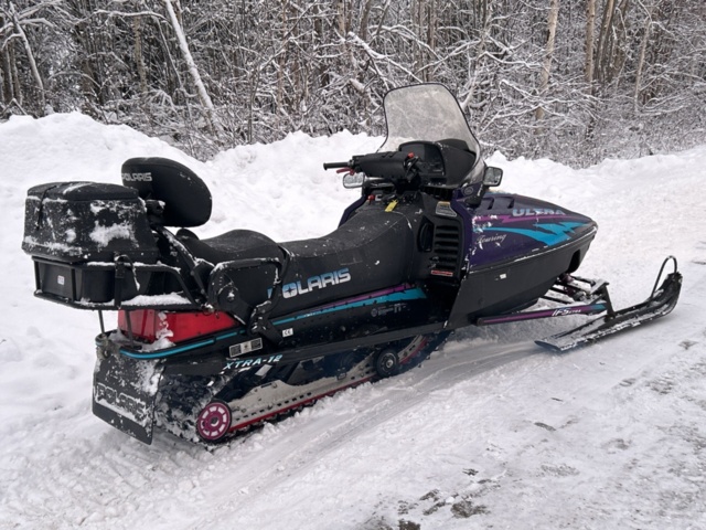 992773-3 Snöskoter Polaris Indy Ulta Touring -1997