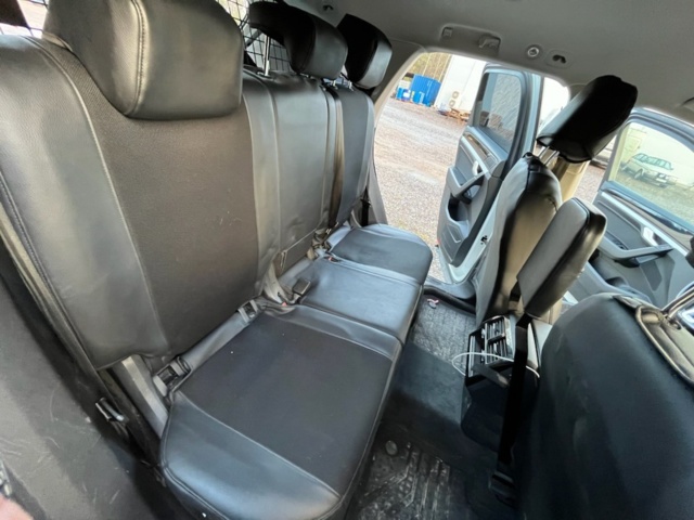 1462406-27 Volkswagen Touareg 3.0 V6 TDi 2020 Reparationsobjekt