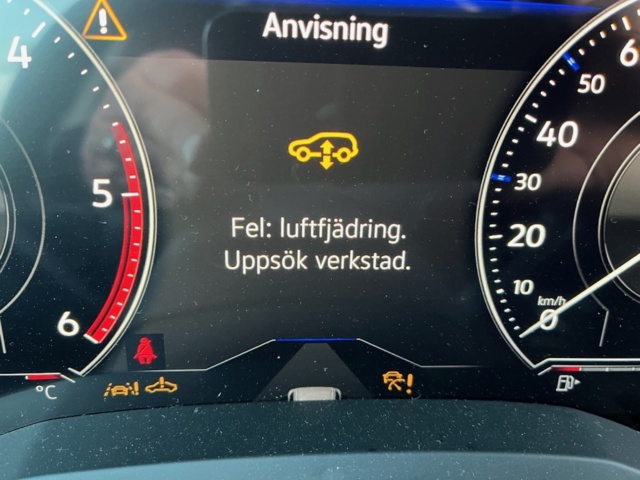 1462406-43 Volkswagen Touareg 3.0 V6 TDi 2020 Reparationsobjekt