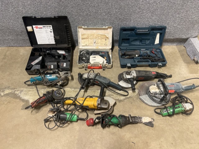 1431603-1 Various tools 12 pcs - Bosch, Makita, DeWalt, etc.