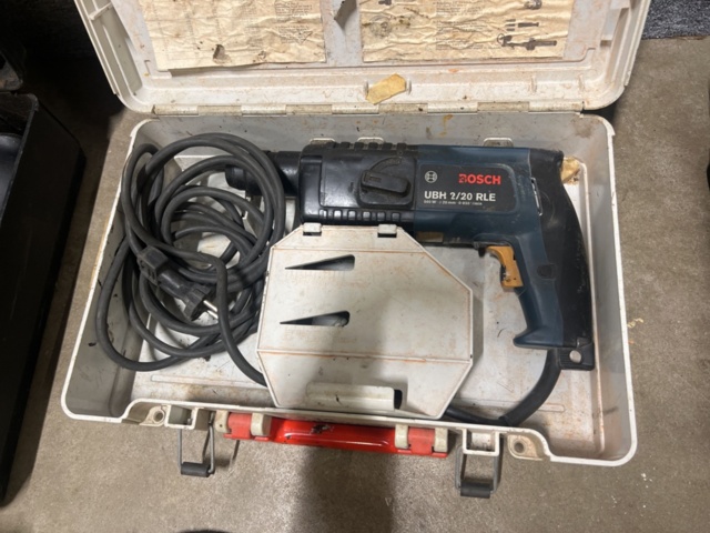 1431603-8 Various tools 12 pcs - Bosch, Makita, DeWalt, etc.