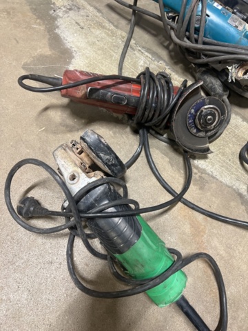 1431603-12 Various tools 12 pcs - Bosch, Makita, DeWalt, etc.