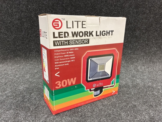 1462042-4 Work lamp LITE 30W