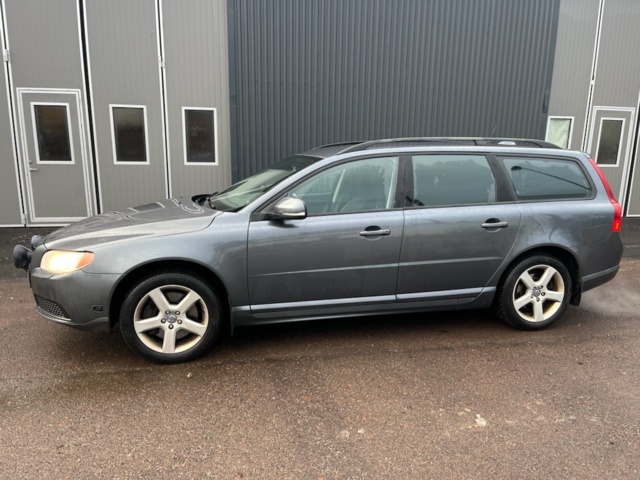 1462408-2 Volvo V70 T4F Powershift 2012 Repair item