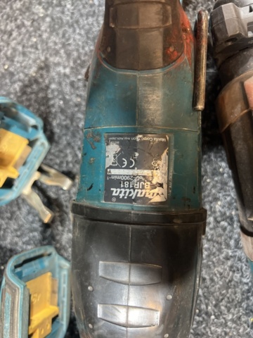 1431605-6 Tool kit - Makita