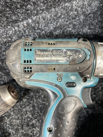 1431605-9 Tool kit - Makita