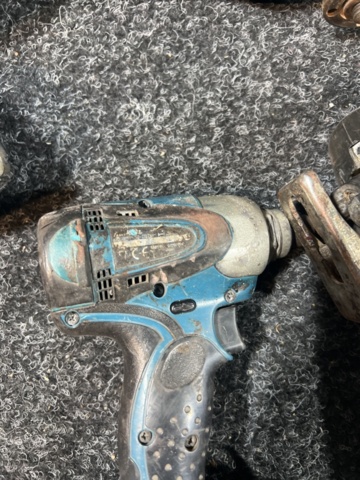 1431605-16 Tool kit - Makita