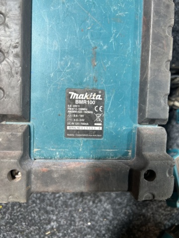 1431605-20 Tool kit - Makita
