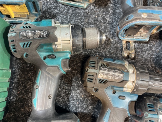 1431606-12 Verktygspaket - Makita