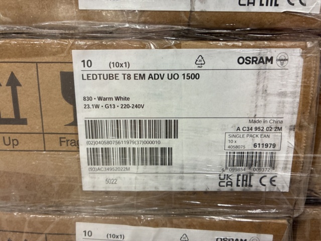 1462964-3 Approximately 230 fluorescent tubes Osram Ledtube T8 EM ADV UO 1500