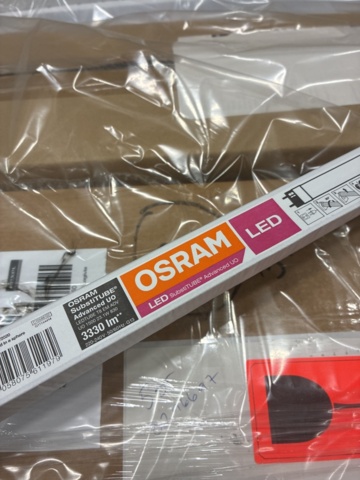1462964-8 Approximately 230 fluorescent tubes Osram Ledtube T8 EM ADV UO 1500