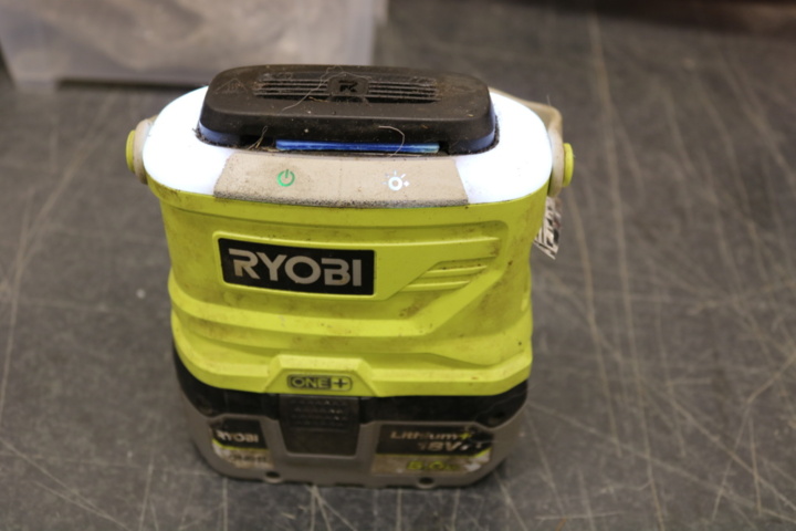 1416736-49 Ryobi One + paket med 7 maskiner