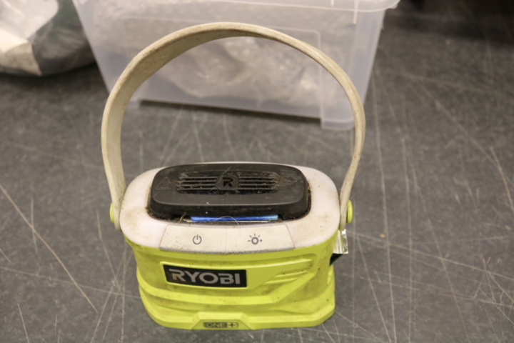 1416736-52 Ryobi One + paket med 7 maskiner