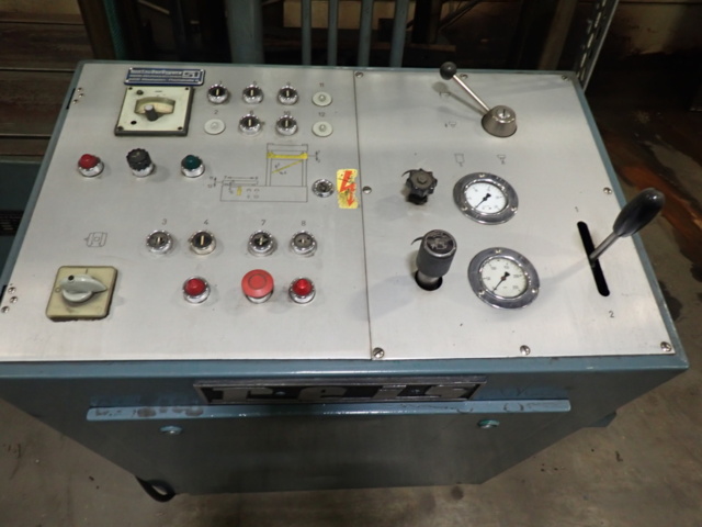 1463505-4 BRAND PRESS