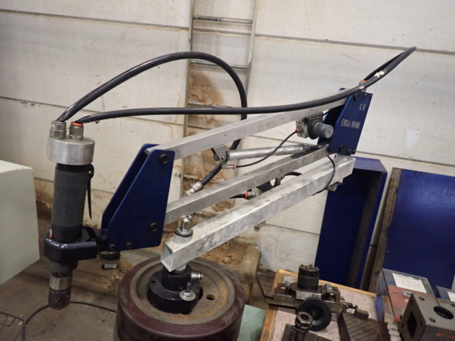 1463513-1 Threaded arm ERGO Mini