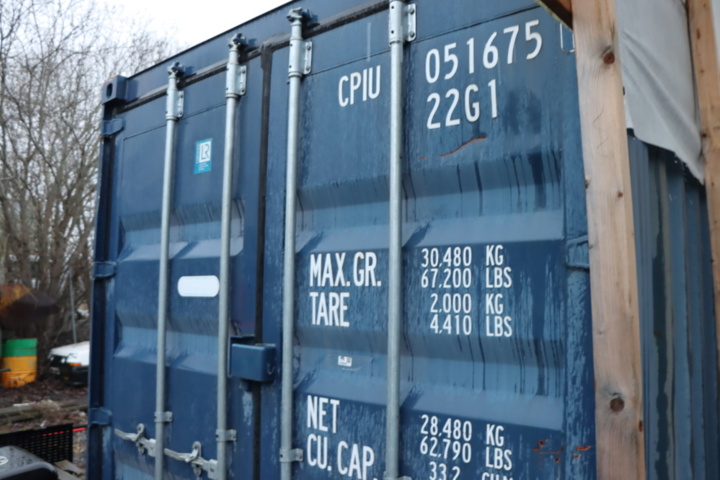 1295800-7 Container 20 fot med innehåll