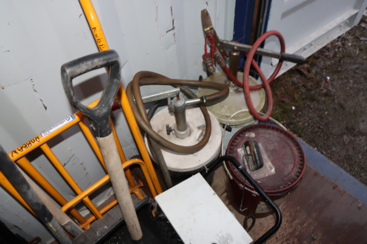 1295800-41 Container 20 fot med innehåll