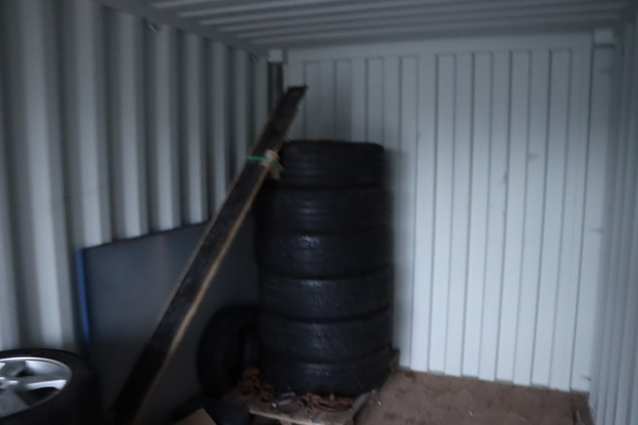 1295801-17 Container 20 fot