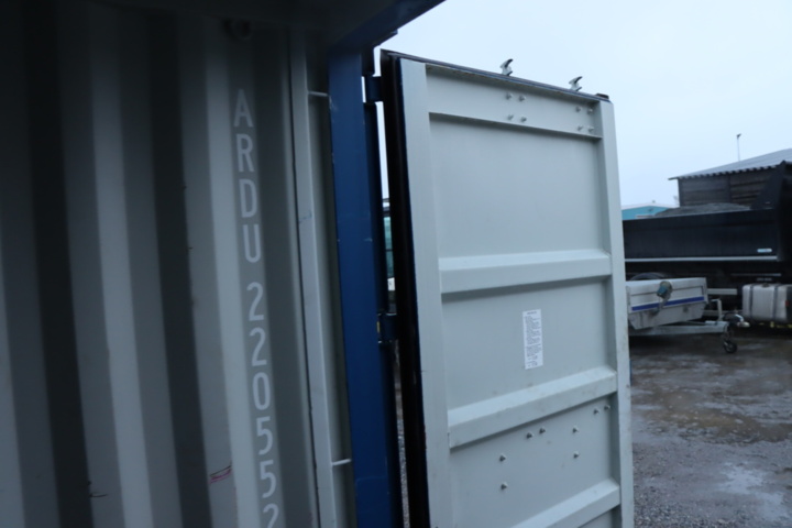 1295801-27 Container 20 fot