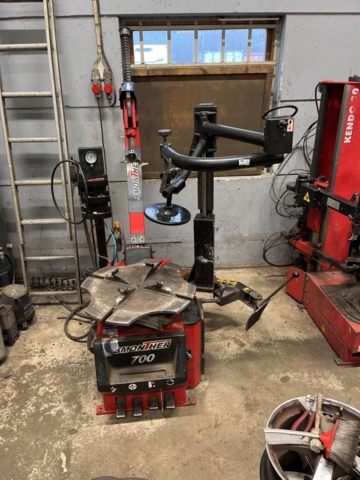 1430086-1 Däckmaskin Smonther 700