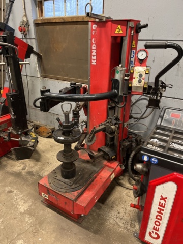 1430087-3 Däckmaskin Kendo Plus91AKC