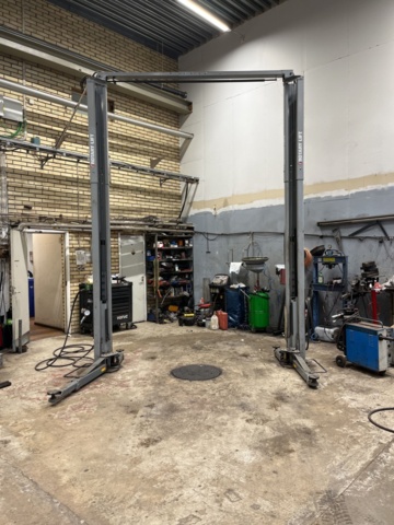 1430088-1 Tvåpelarlyft Rotary Lift 3500kg