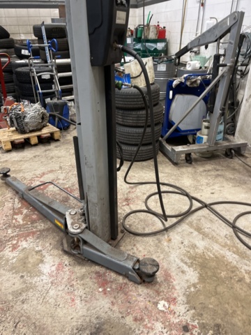 1430088-4 Tvåpelarlyft Rotary Lift 3500kg